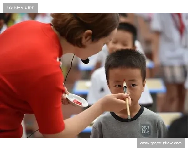 从陈镜开到储海丽，中国举重科学训练体系成就代代传承